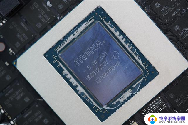 影驰RTX 5090 D星曜LUNA OC显卡评测:独特磁吸设计 随时恢复满血