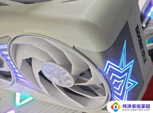 影驰RTX 5090 D星曜LUNA OC显卡评测:独特磁吸设计 随时恢复满血
