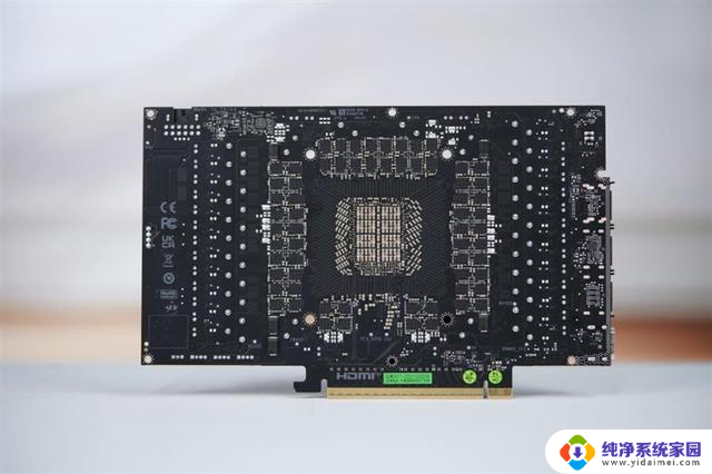 影驰RTX 5090 D星曜LUNA OC显卡评测:独特磁吸设计 随时恢复满血