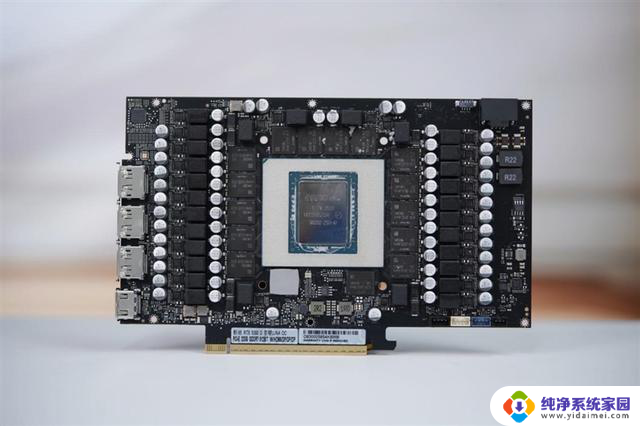 影驰RTX 5090 D星曜LUNA OC显卡评测:独特磁吸设计 随时恢复满血