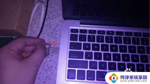 u盘苹果电脑上怎么用 MacBook如何使用U盘